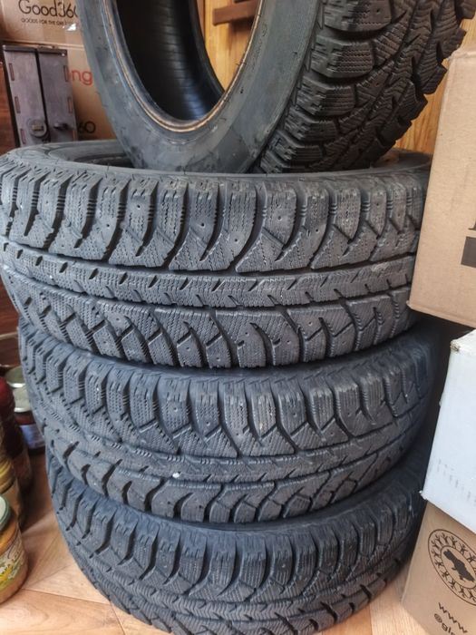 Зимова гума 195/65r15