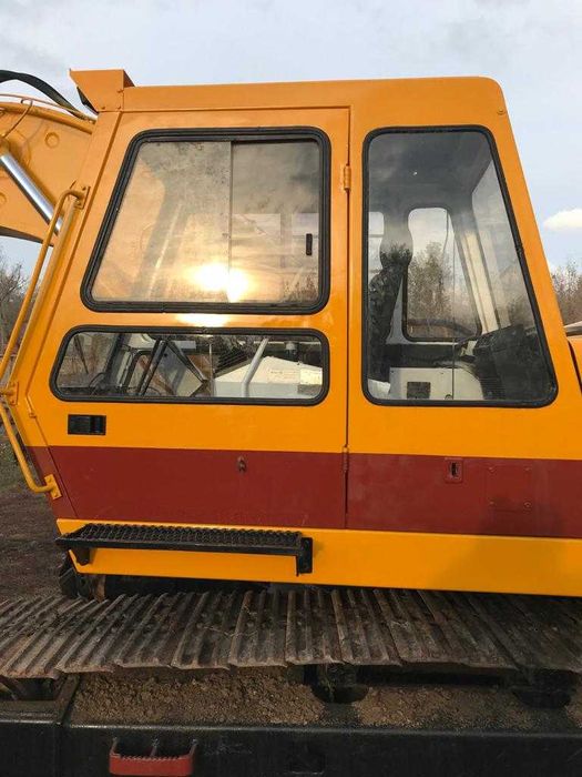 Продам отличный экскаватор Daewoo DH 220