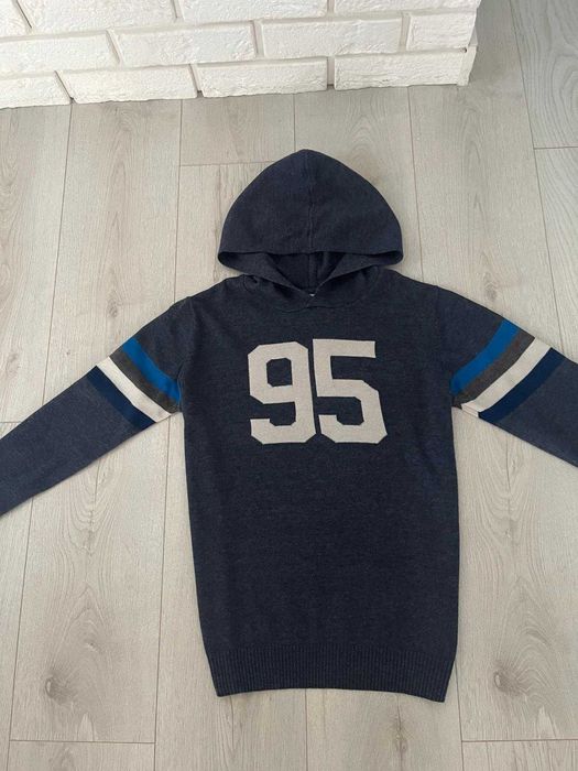 Sweterek z kapturem SMYK. Rozmiar 152 cm