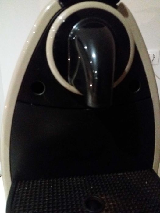 Máquina de café nespresso e delta (MELHOR OFERTA)