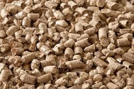 Ściółka (pellet ze słomy) dla drobiu, koni