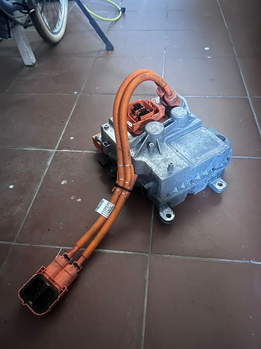 KLE BMW i3 (On-Board Charger) – Avariada – Para Reparação
