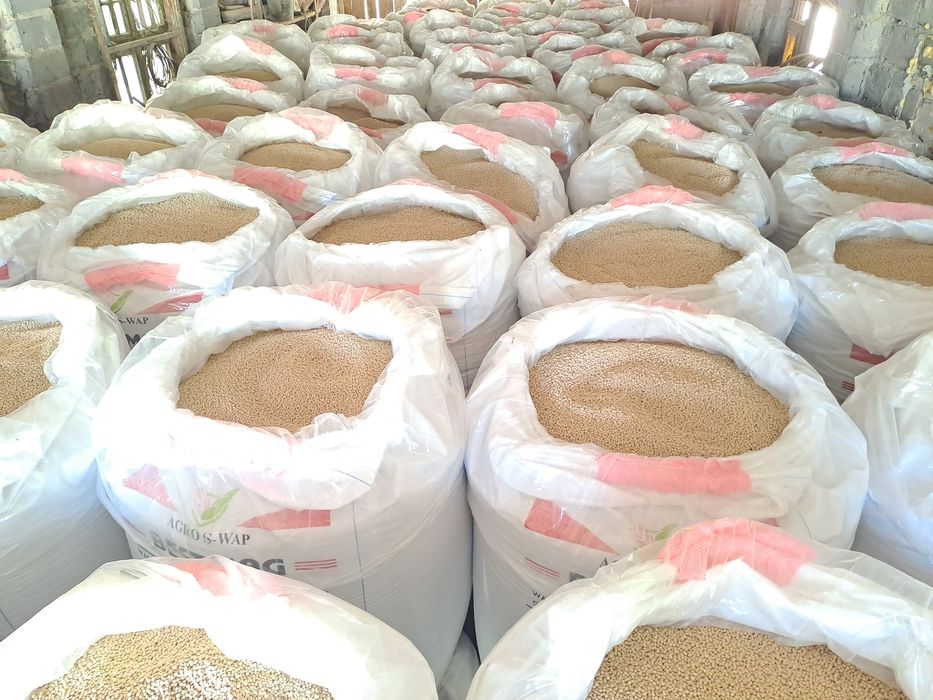 Wapno granulowane super jakość.