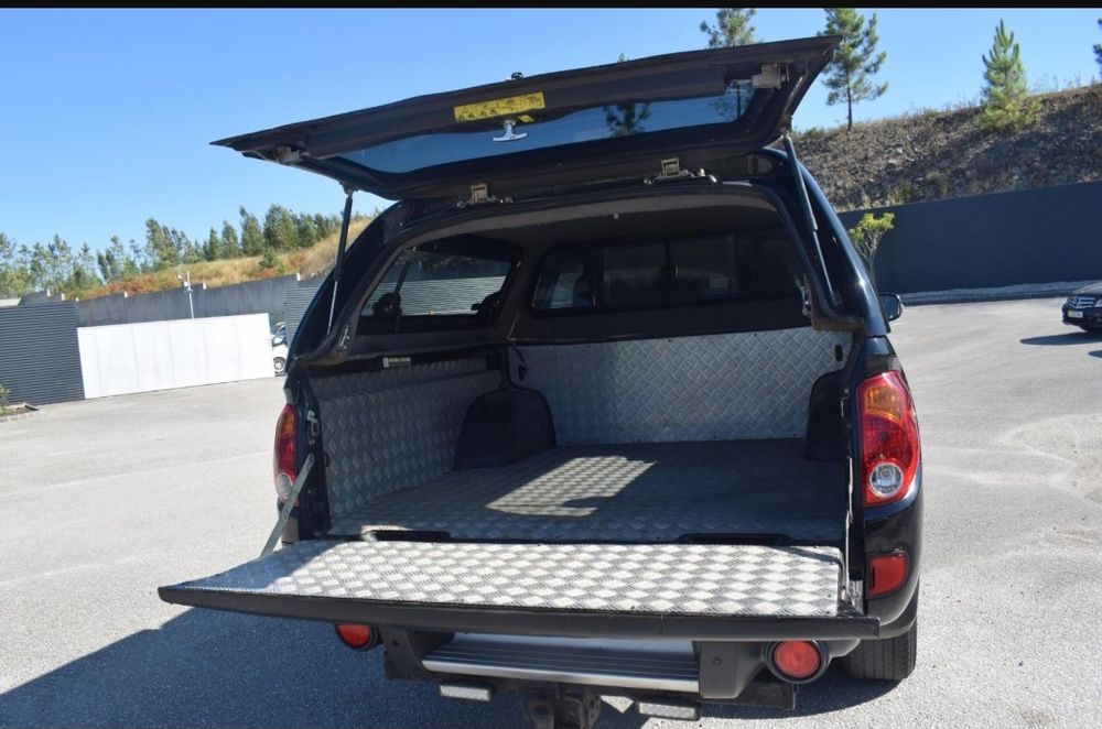 Mitsubishi l200 2.5 DI-D 4wD  Double Cabine intense/Intysle