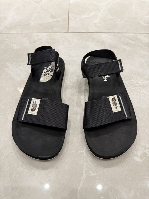 Сандалі The North Face Skeena (EUR 40)