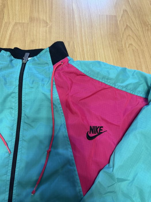 Вінтажна куртка Nike