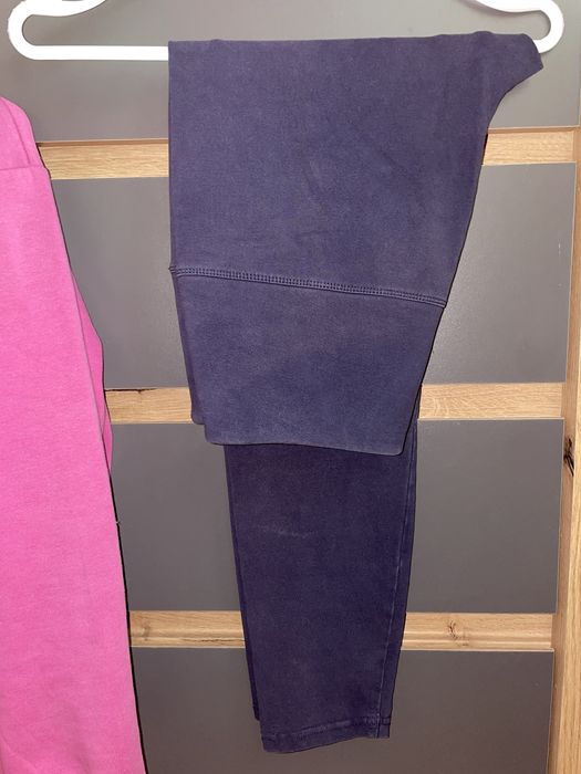 Жіночий спортивний костюм для вагітних та годуючих мам