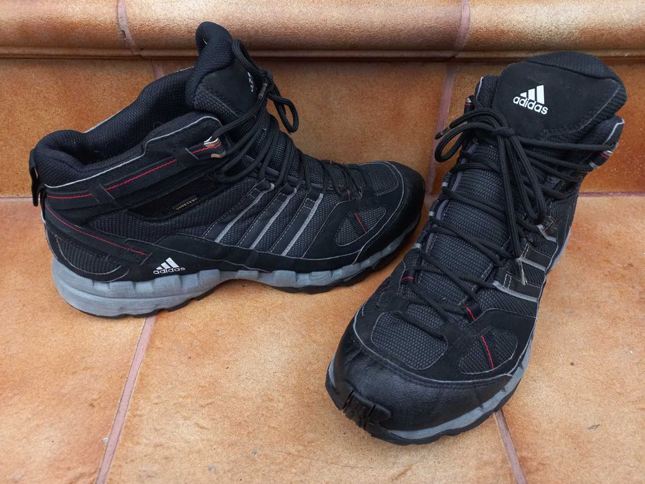 Черевики Adidas gore tex р.44⅔