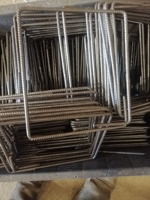 Strzemiona budowlane,jarzemka Zbrojeniowe Budowlane,belki, stal