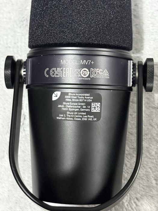 Mikrofon Shure MV7+ RGB (USB-C / XLR)
