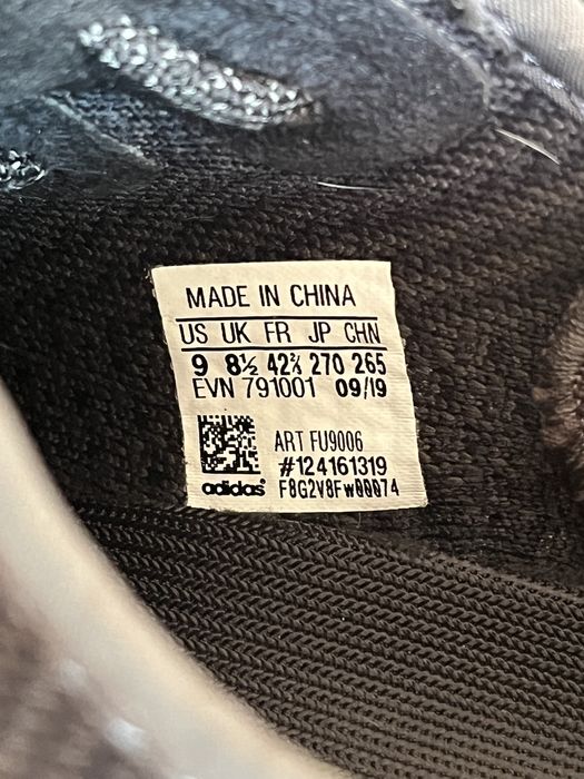 Yeezy Boost 350 Black