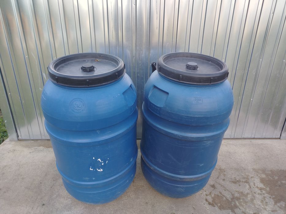 Beczka plastikowa 220l