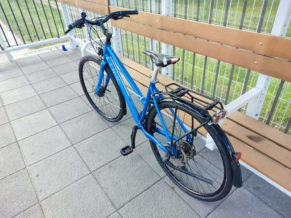 CUBE Travel Pro, Deore, Prądnica