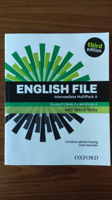 Livro English File intermediate multipack A 3rd edition