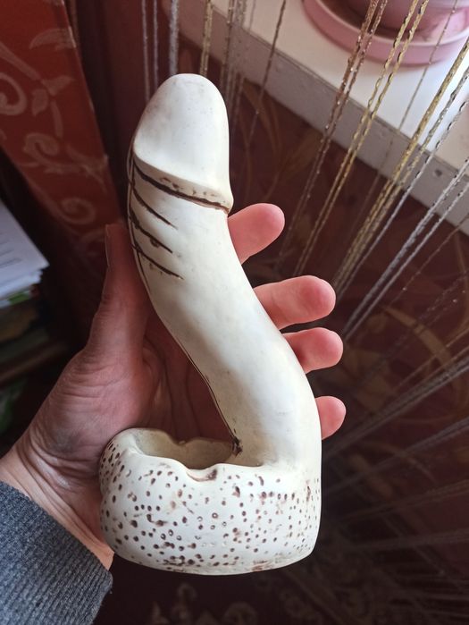 Нова пепельница декоративна с каменя ,с Египта