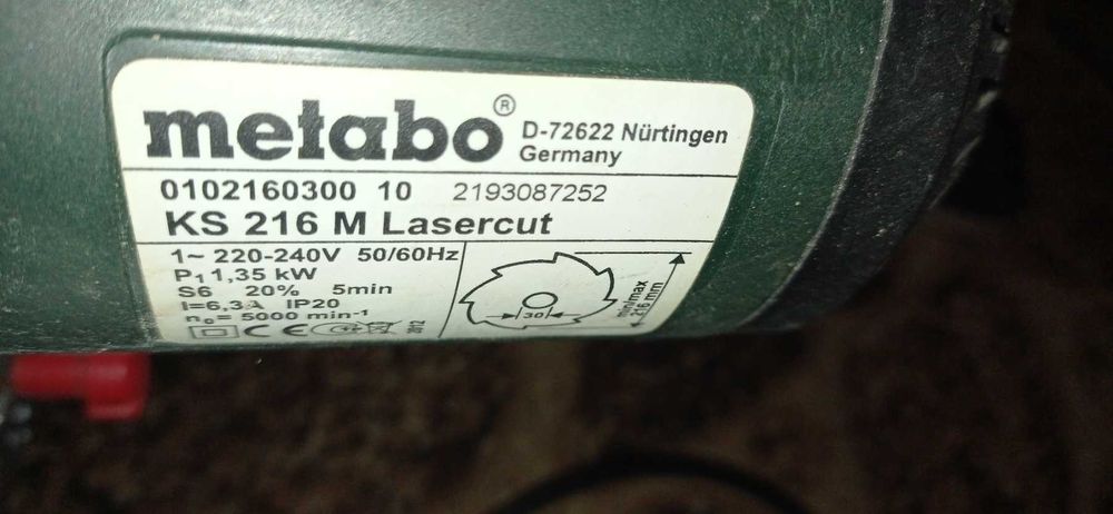Пила торцовочная Metabo KS 216 M Lasercut