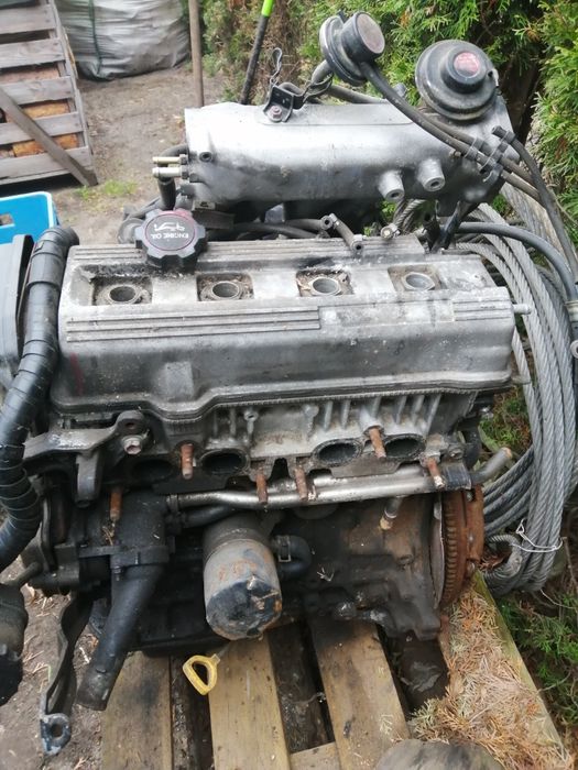 Silnik Toyota 3-sfe