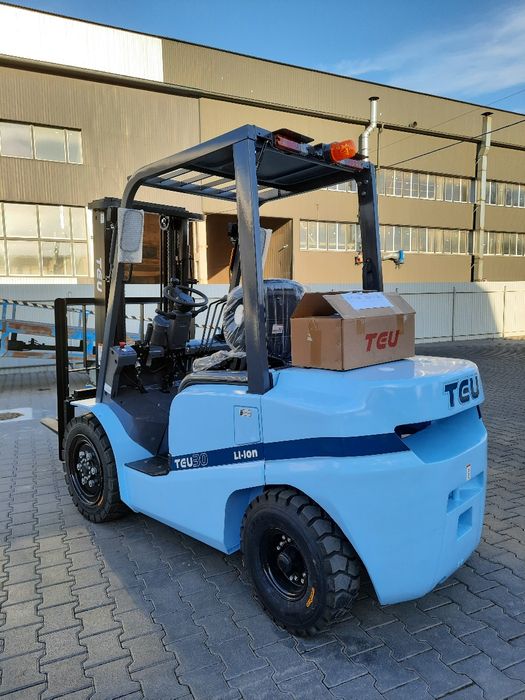 Електричний вилковий навантажувач TEU, погрузчик, модель FLB30