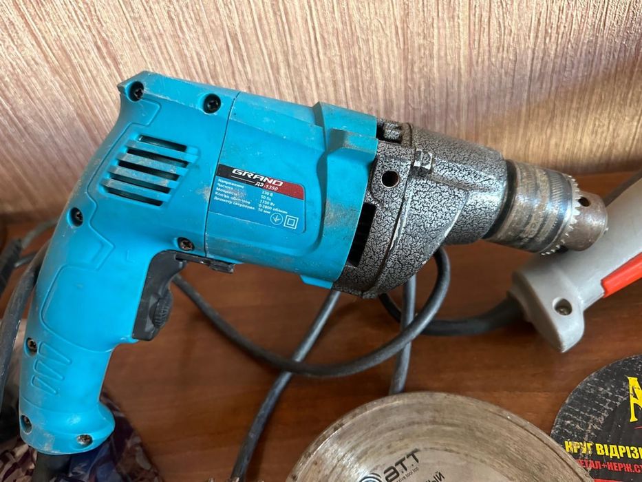 Болгарка дрель в хорошем состоянии