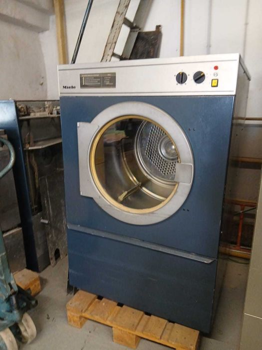 Máquinas Industriais de Lavandaria Miele, Electrolux, Keyclean e Primus