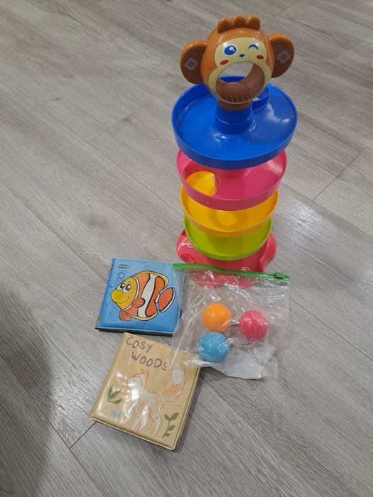 Zestaw wierza z kuleczkami plus książeczki