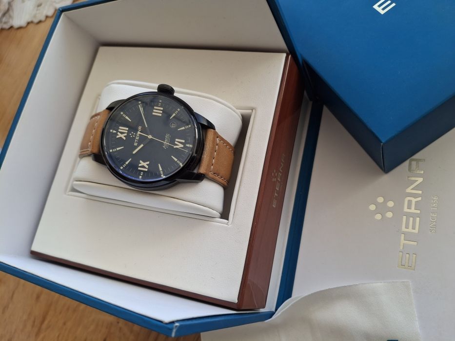 Eterna Adventic black