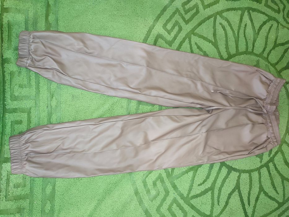 Жіночий одяг дешево