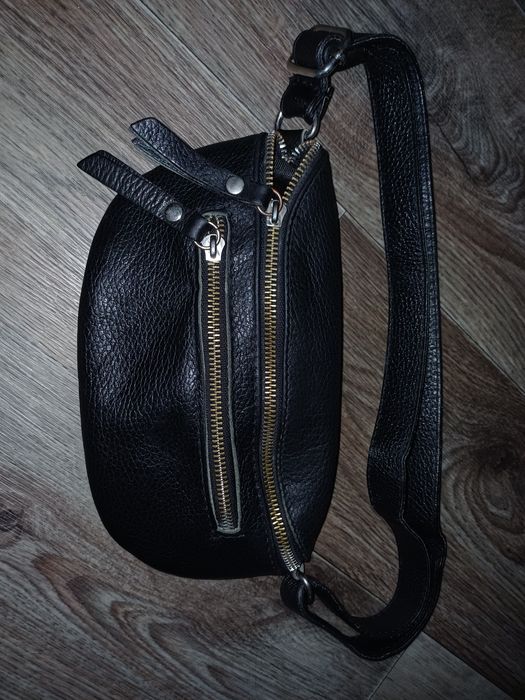 Шкіряна бананка,бананка