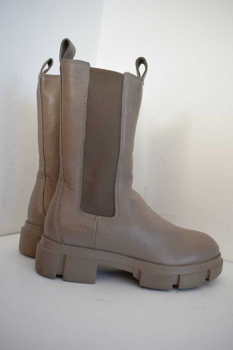 Copenhagen Botki damskie wysokie skórzane 39 beżowe