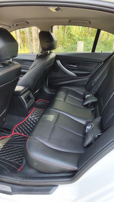 BMW 328i  sport pack M