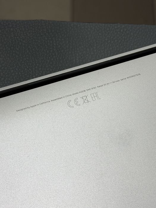 MacBook Pro 13, M1, 512gb, A2338 (на запчасти)