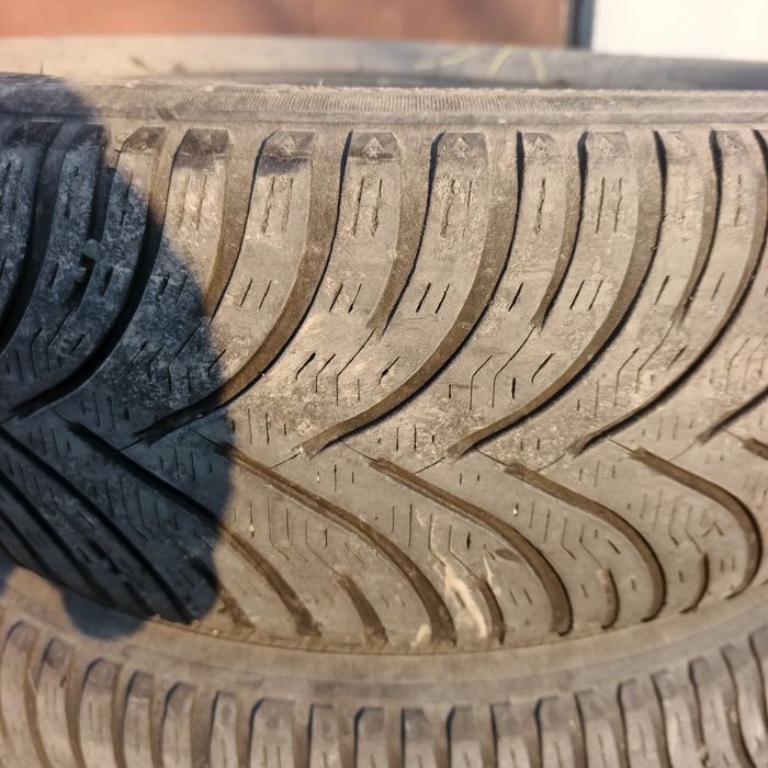 Зимова автомобільна шина Kleber 195/65 R16