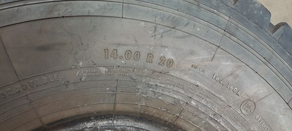 Opona przemysłowa 14.00R20 Continental  Man Mercedes *S