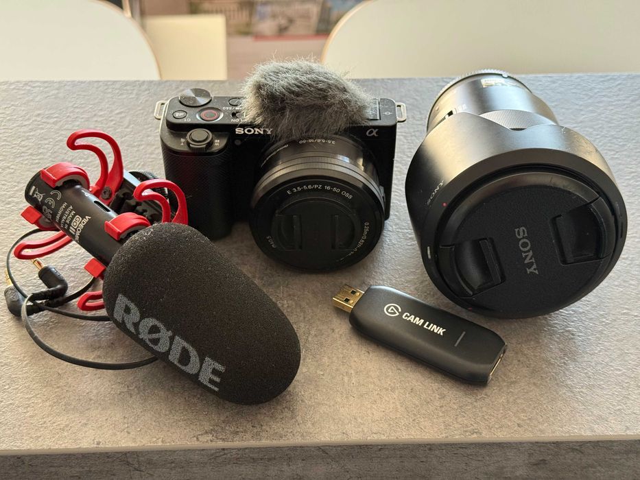 Sony ZV-e10 z akcesoriami