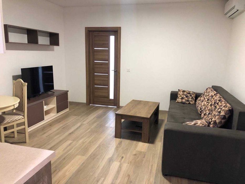 Продаж Євро-2к.квартира(46м2). Кам`янська 125. м.Вирлиця-3хв.