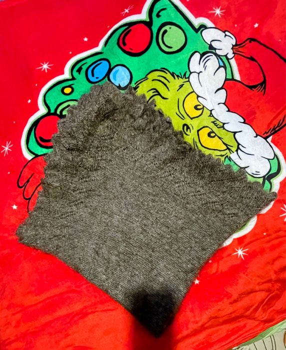 Продам пуховую косынку  б/у,хорошее состояние