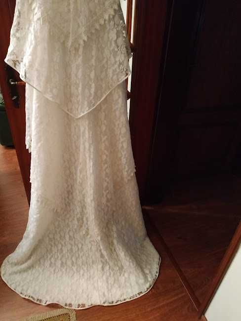 Vendo vestido de noiva! Muito bonito e elegante!