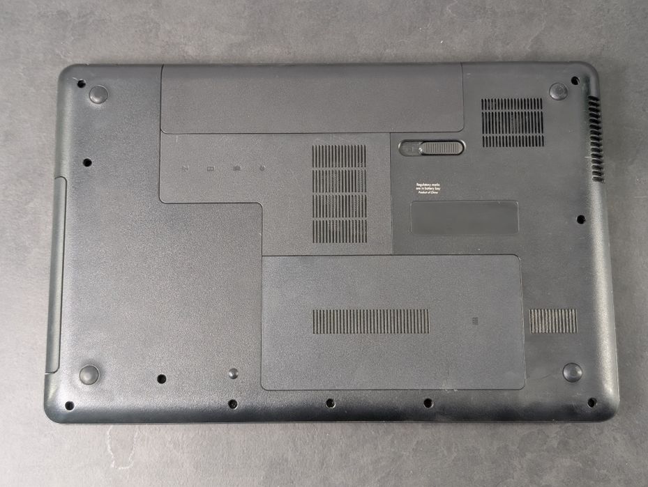 Ноутбук HP 635 128GB SSD / 6GB DDR3 / AMD E-300 / Батарея тримає