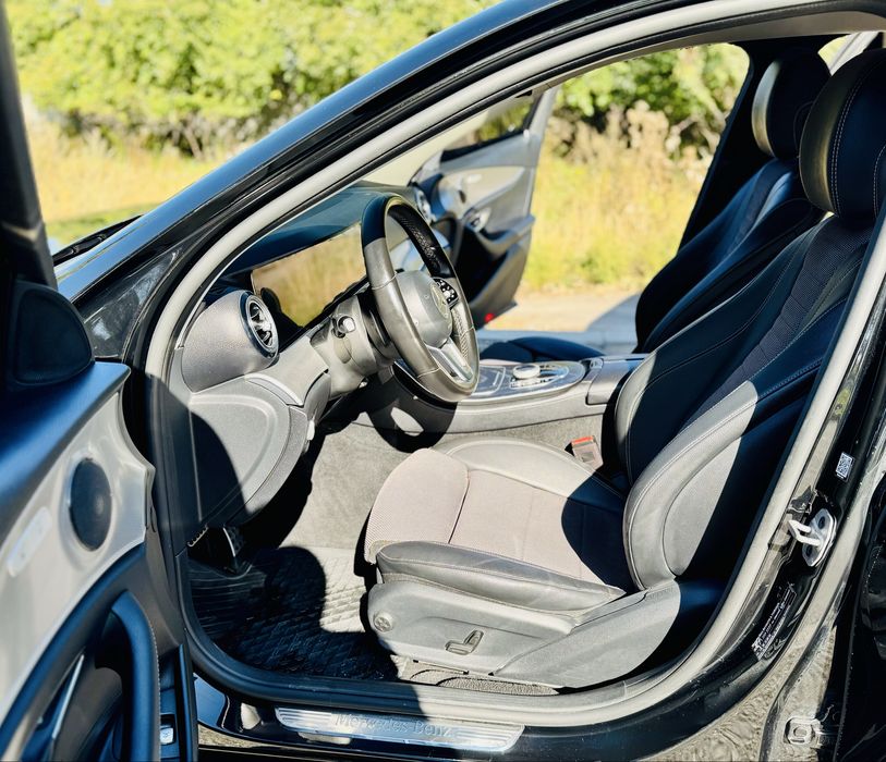 Mercedes-Benz E220D W213 Avantgarde 2019 рік