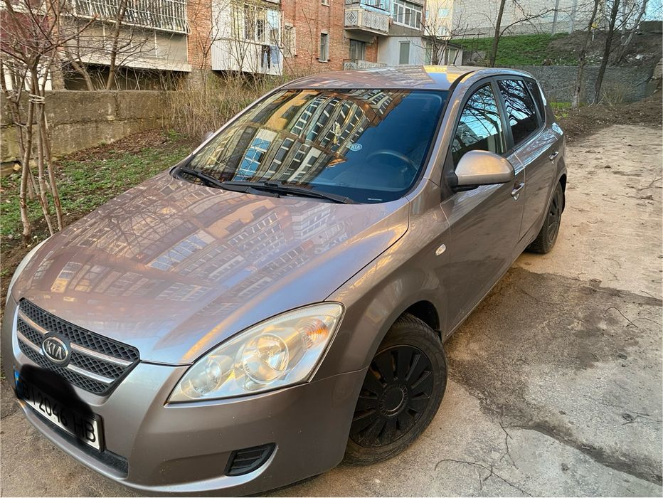 Продам свій автомобіль. КІА Ceed 2007 рік