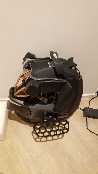 EUC Kingsong S18