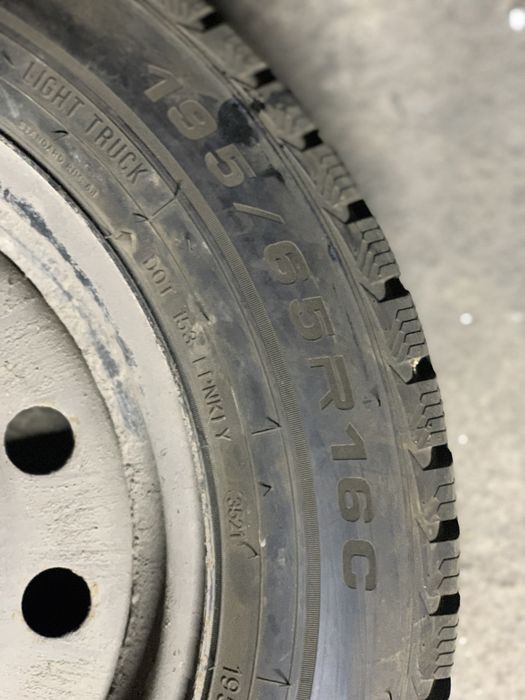 Шини  195.65.R16 C + диски