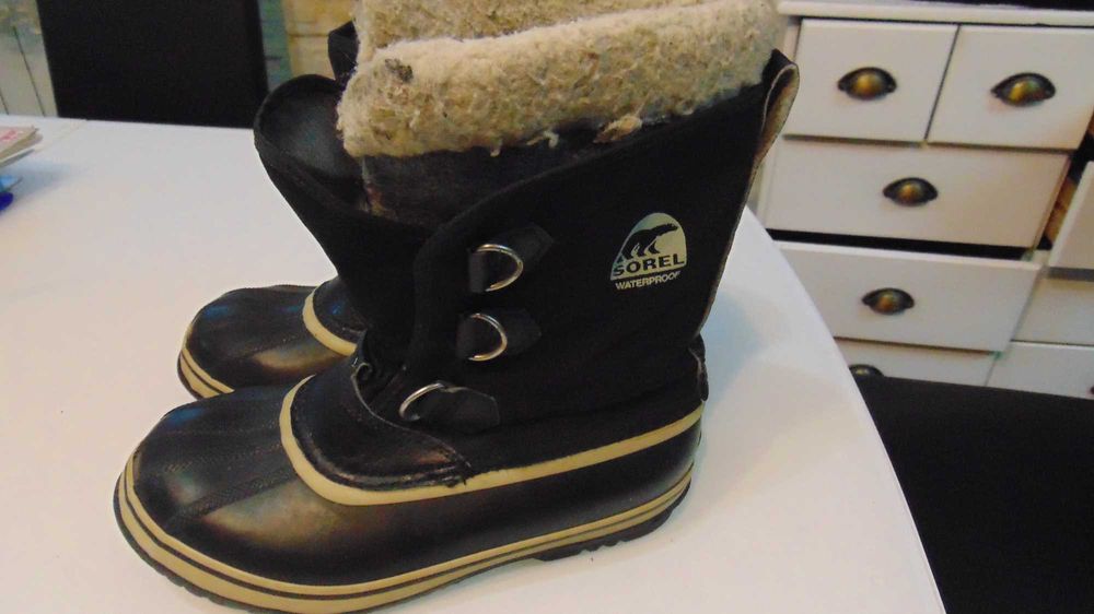 sorel waterproof uk4,5 eur 37,5 HIT