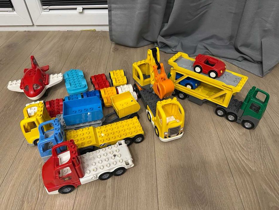 LEGO DUPLO – bardzo duży zestaw + pojazdy, zwierzęta, figurki
