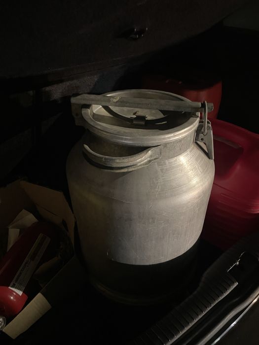 бідон алюмінієвий 40літровий в гарному стані