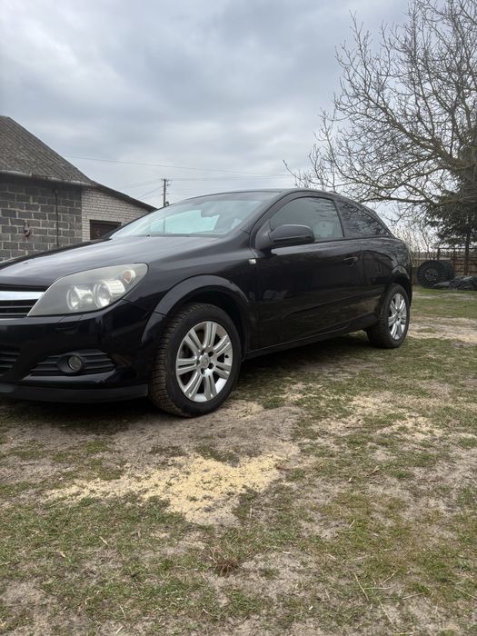 Opel astra h gtc