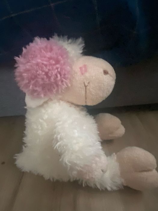 Peluche de ovelha da NICI