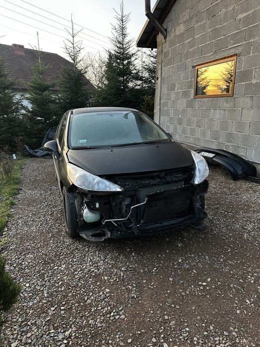 Pegout 207 po stluczce