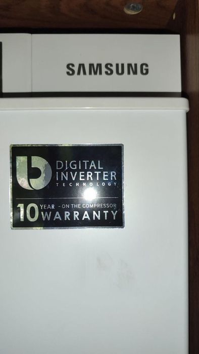 Samsung  холодильник встраиваемый  как новый