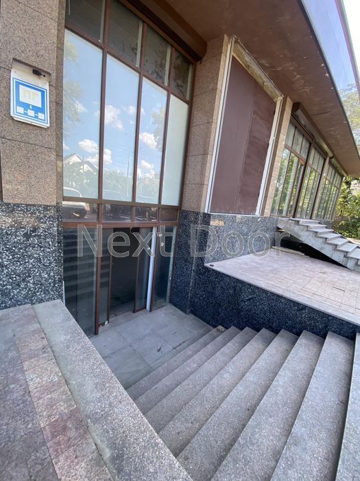 Продам комерційне приміщення